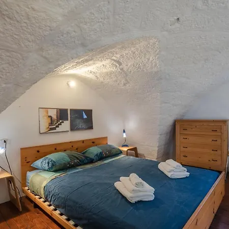 Apartman Guesthost - Casa Dei 5 Camini With Terrace